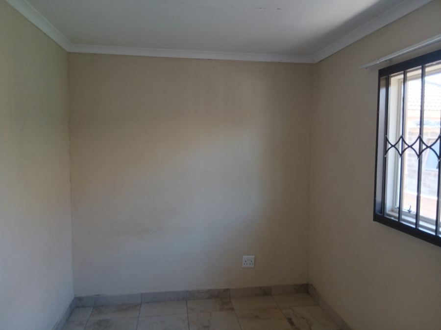 To Let 4 Bedroom Property for Rent in Freedom Park A North West